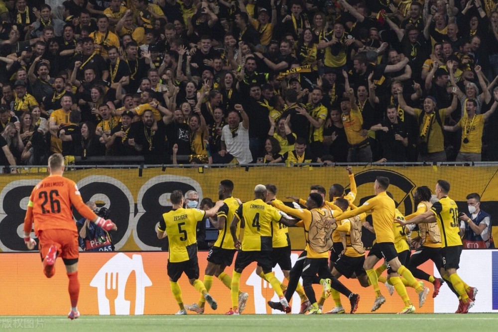  亚特兰大绝杀拉齐奥，欧冠席位争夺白热化  