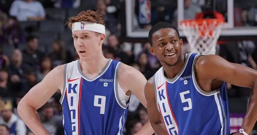  福克斯准三双国王爆冷击败卫冕冠军